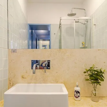 Surradores 33046 Al * Lisboa